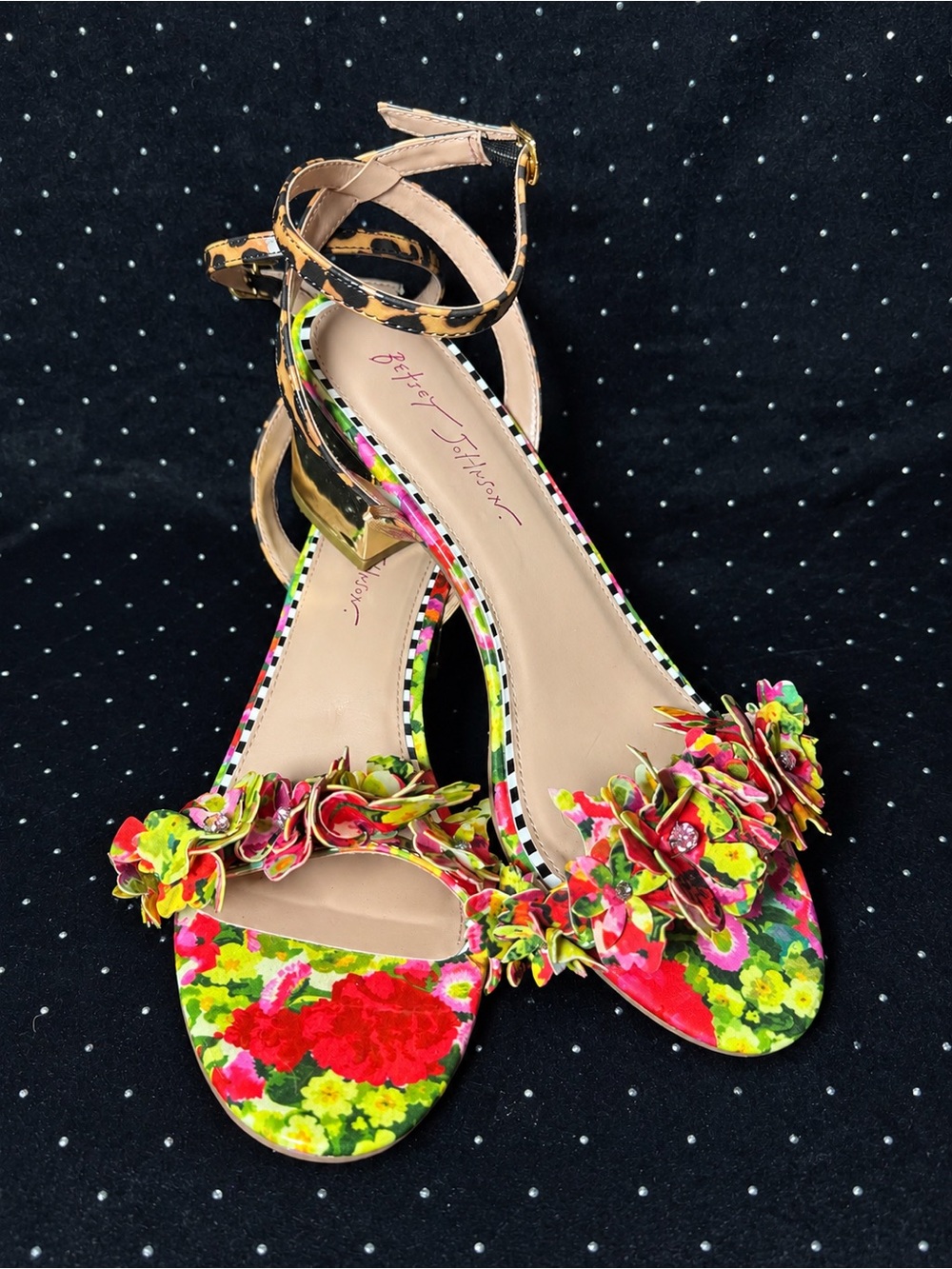 Betsey Johnson Floral Leopard Rhinestone Block Heel Sandals Size 9.5